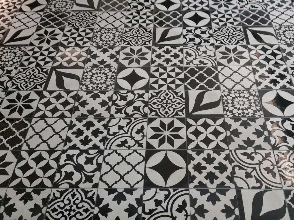Zementfliesen aus Marocco -  Patchwork mehrfarbig - 20x20 cm 12/Karton / 0,48 qm